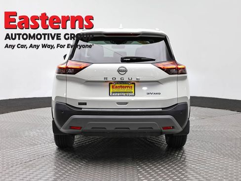 Used 2023 Nissan Rogue SV w/ SV Premium B Package AWD/4WD image 6