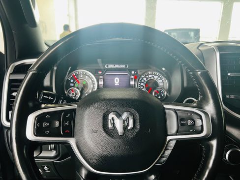 Used 2021 RAM 1500 Big Horn image 14