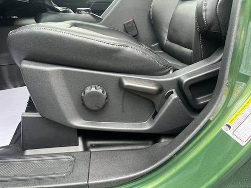 New 2025 Ford Bronco Badlands image 16