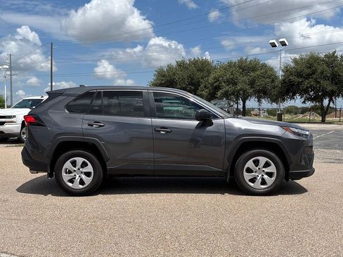 Used 2024 Toyota RAV4 LE FWD image 4