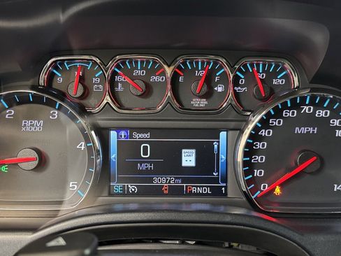 Used 2019 Chevrolet Silverado 2500 High Country w/ Duramax Plus Package image 31