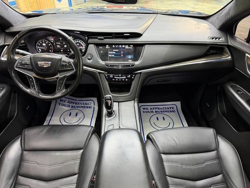 Used 2019 Cadillac XT5 Platinum AWD/4WD image 19
