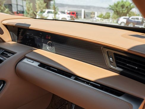 Used 2018 Lexus LC 500 Coupe RWD image 30