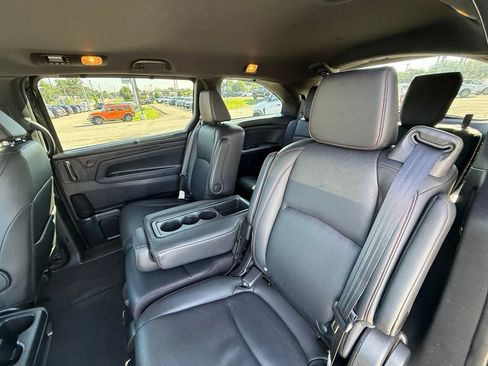Used 2025 Honda Odyssey Sport-L image 23