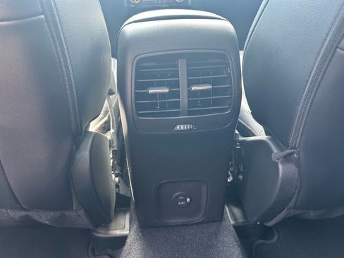 Used 2022 Ford Escape Titanium w/ Class II Trailer Tow Package image 12