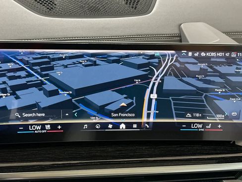 New 2026 BMW X5 xDrive40i w/ M Sport Package image 19