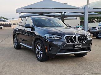 Used 2022 BMW X4 xDrive30i w/ Premium Package 2 video 3