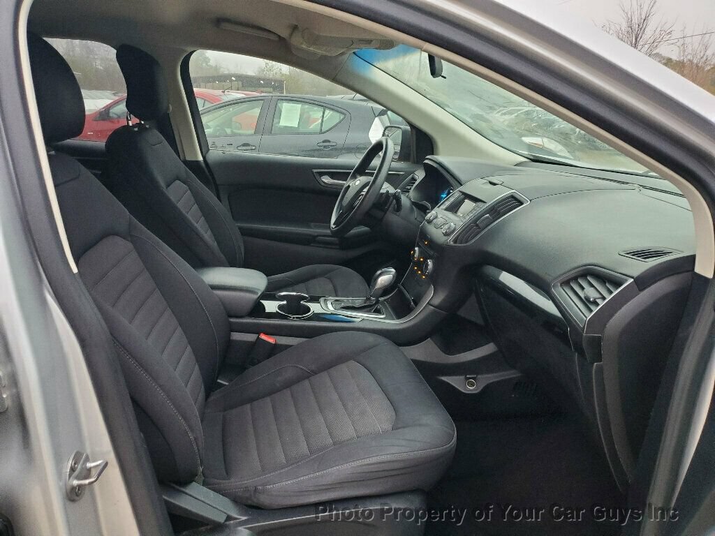 Used 2015 Ford Edge SE FWD image 29