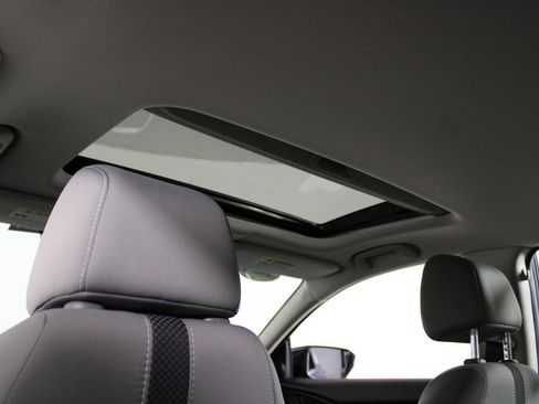 Used 2020 Honda Civic EX image 22