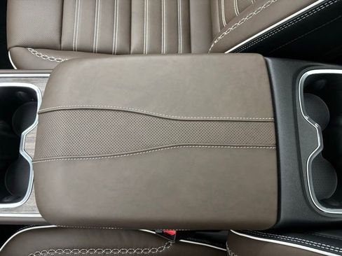 New 2026 GMC Acadia Denali Ultimate image 32