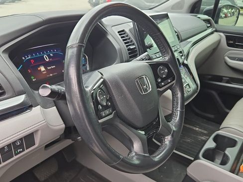 Used 2022 Honda Odyssey Elite image 9