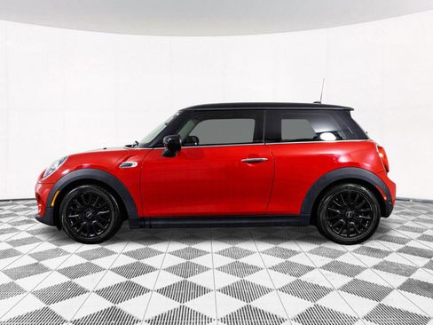 Used 2020 MINI Cooper 2-Door Hardtop image 11