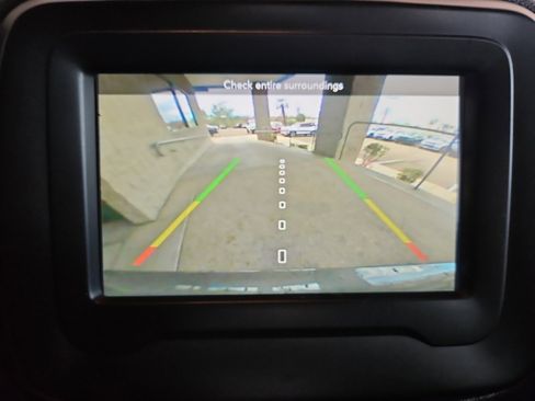 Used 2019 Jeep Renegade Altitude w/ Quick Order Package 2XM image 29