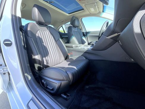 New 2026 Genesis G70 2.5T Prestige AWD/4WD image 16
