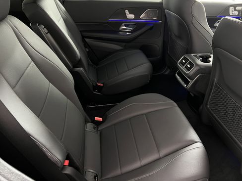 New 2025 Mercedes-Benz GLS 450 4MATIC image 25
