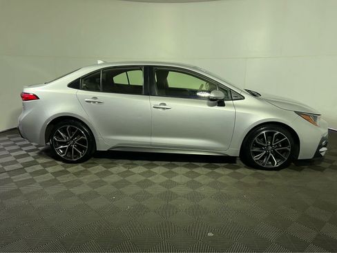 Used 2022 Toyota Corolla SE FWD image 8