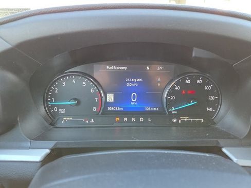 Used 2022 Ford Explorer XLT w/ Equipment Group 202A image 24