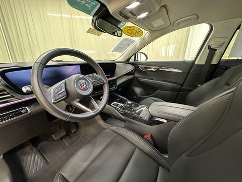 Used 2025 Buick Envision Preferred AWD/4WD image 20