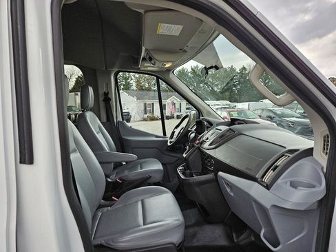 Used 2019 Ford Transit 350 XL image 17