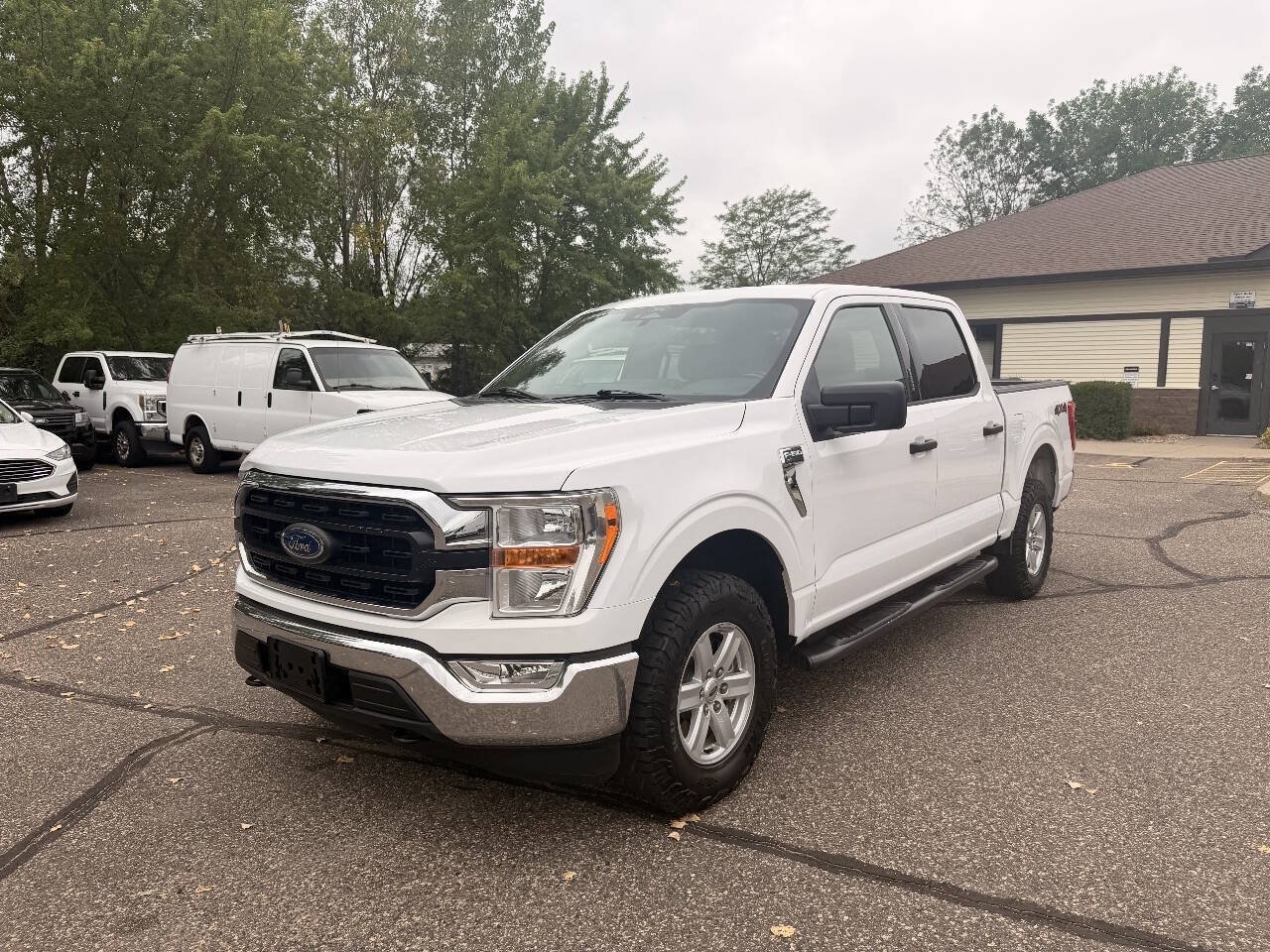 Used 2022 Ford F150 XLT w/ Equipment Group 301A Mid AWD/4WD image 7