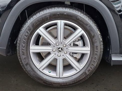 Used 2023 Mercedes-Benz GLS 450 4MATIC image 8