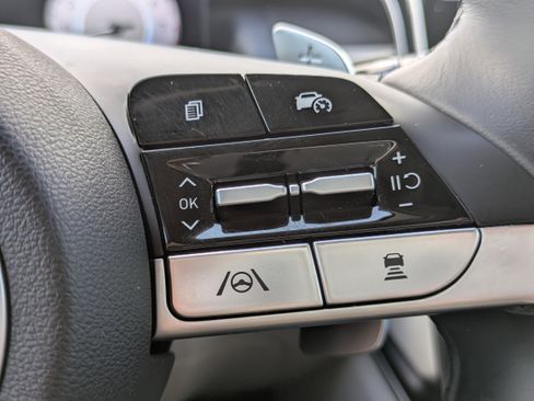 Used 2022 Hyundai Tucson Limited w/ Cargo Package image 29