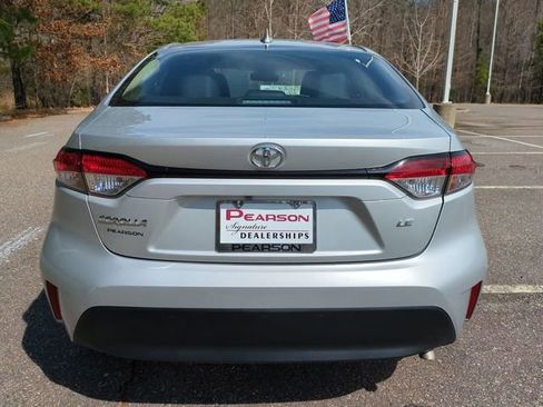 Used 2024 Toyota Corolla LE image 5