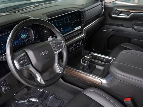 Used 2023 Chevrolet Silverado 1500 RST w/ Redline Edition image 31