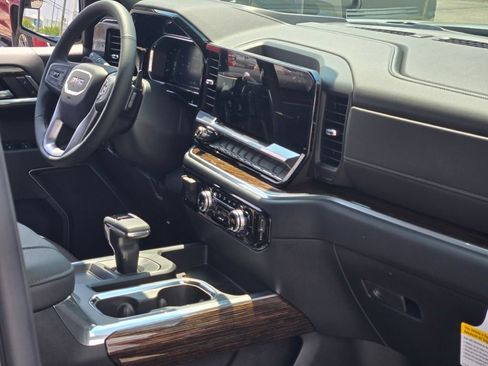 New 2026 GMC Sierra 1500 Elevation AWD/4WD image 18