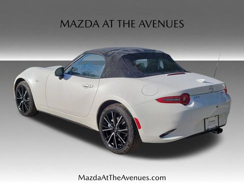 New 2026 MAZDA MX-5 Miata Grand Touring RWD image 13