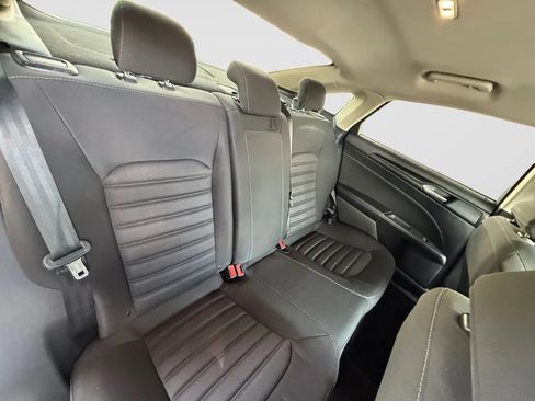 Used 2018 Ford Fusion S w/ Equipment Group 101A FWD image 18
