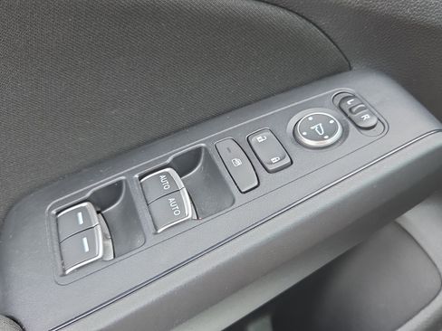 Used 2023 Honda Civic Sport image 18