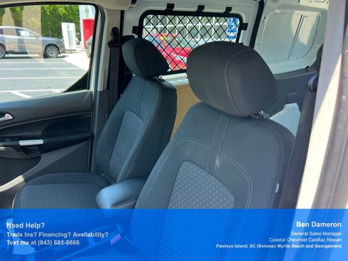 Used 2020 Ford Transit Connect XLT FWD image 11