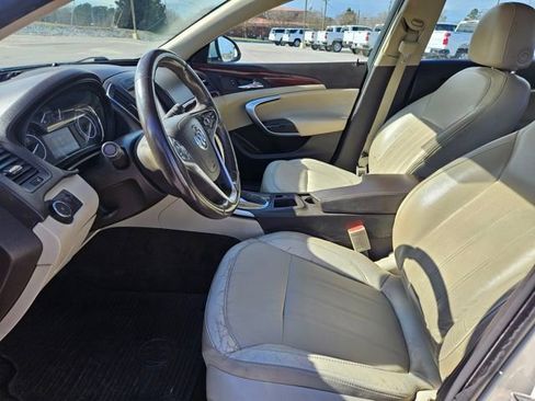 Used 2014 Buick Regal Premium image 9