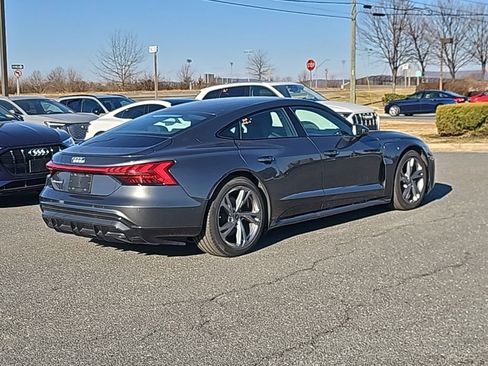 Used 2022 Audi e-tron GT Premium Plus image 12