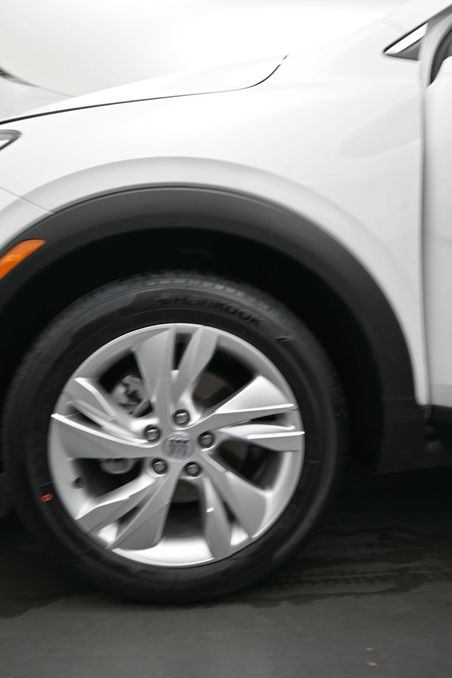 Certified 2025 Buick Encore GX Preferred FWD image 24