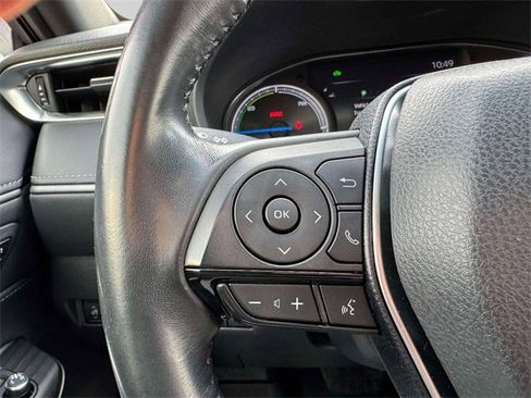 Used 2022 Toyota Venza XLE image 22