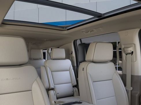 New 2026 GMC Yukon XL Denali w/ Denali Reserve Package AWD/4WD image 24