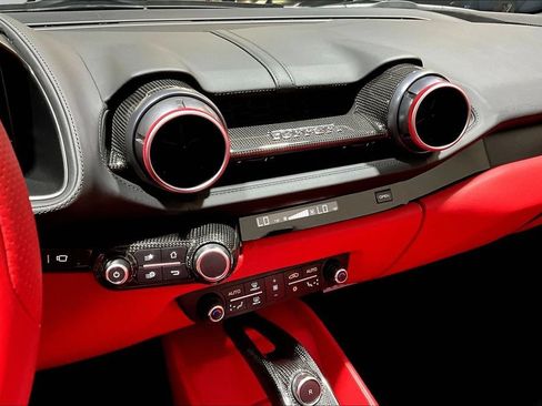 Used 2021 Ferrari 812 GTS RWD image 10