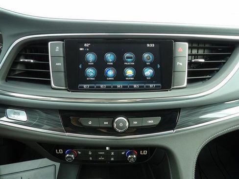 Used 2019 Buick Enclave Essence AWD/4WD image 20