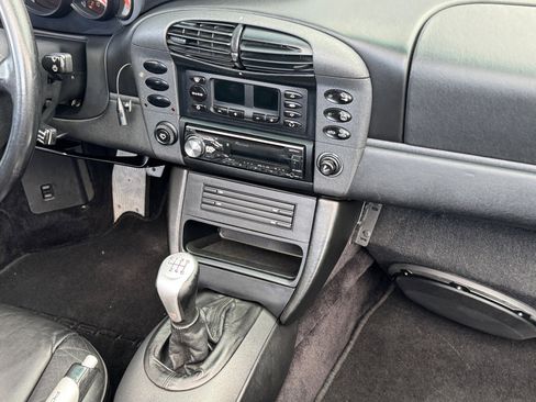 Used 1999 Porsche 911 Cabriolet image 16