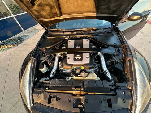 Used 2015 Nissan 370Z Coupe image 26