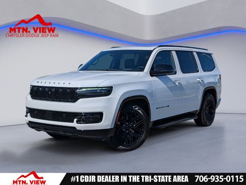 Used 2024 Jeep Wagoneer Series II w/ Convenience Group I AWD/4WD image 1