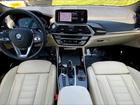 Used 2021 BMW X3 xDrive30i w/ Premium Package image 15