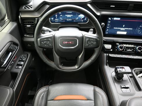 Used 2023 GMC Sierra 1500 AT4 w/ AT4 Premium Package AWD/4WD image 26
