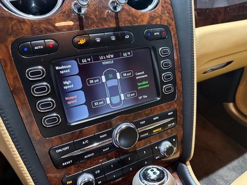 Used 2008 Bentley Flying Spur Flying Spur image 10