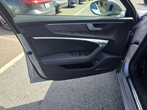 Used 2024 Audi A6 Premium Plus w/ Premium Plus Package image 23