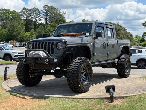 Used 2021 Jeep Gladiator Sport AWD/4WD image 3