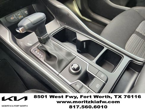 New 2026 Kia Sorento LX FWD image 15