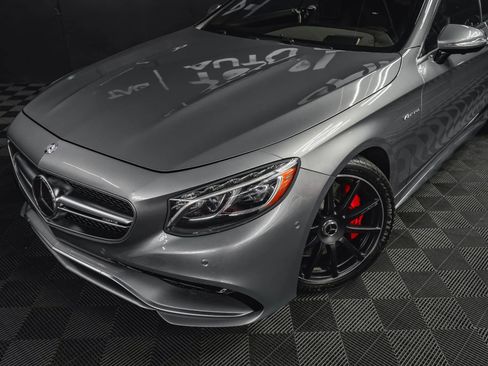Used 2015 Mercedes-Benz S 63 AMG 4MATIC Coupe image 4